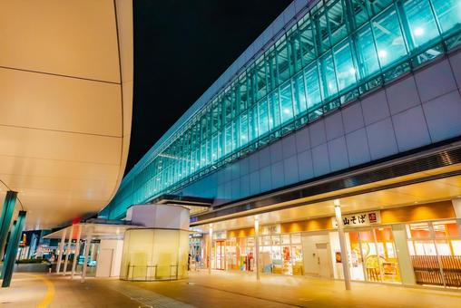 【富山】夜の富山駅 【富山】夜の富山駅 富山駅,富山,駅の写真素材