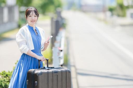 旅行客 旅行客 女性,若い女性,旅行の写真素材