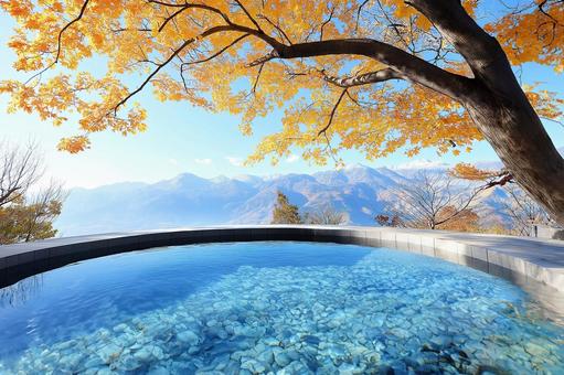 山の上の露天風呂と紅葉の森 山の上の露天風呂と紅葉の森の写真