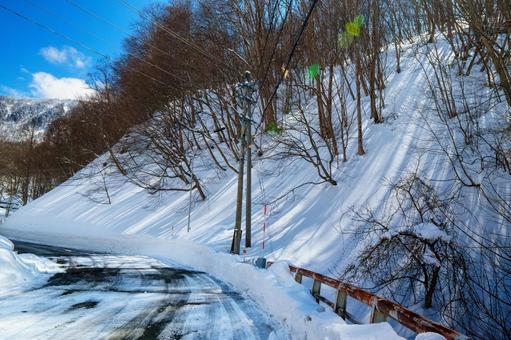 250320秋山郷上野原、和山 250320秋山郷上野原、和山の写真