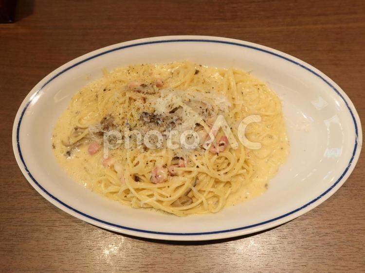 軽井沢 カルボナーラ 軽井沢,きのこ,トリュフの写真素材