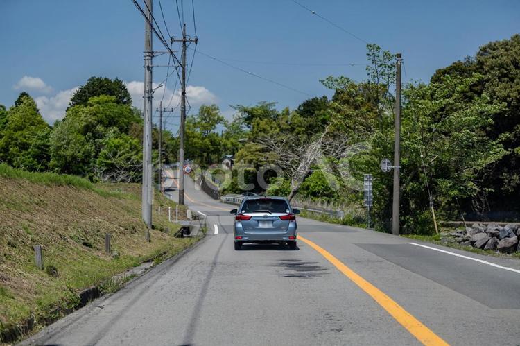静岡県ドライブ ドライブ,車窓,車道の写真素材