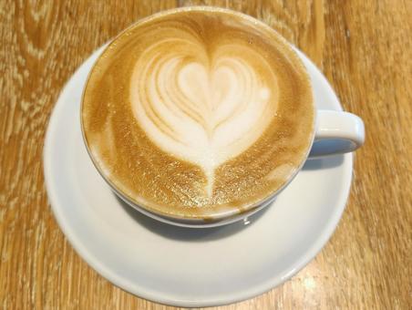 ハートのカフェラテ ハートのカフェラテの写真