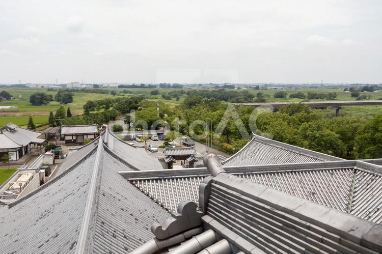 千葉関宿城天守閣から見た博物館屋根と風景 関宿城,天守閣,景色の写真素材
