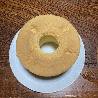 シフォンケーキホールサイズ シフォンケーキホールサイズの写真