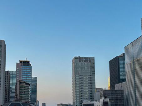 東京の夕暮れ 東京の夕暮れ 東京,東京駅,丸の内の写真素材
