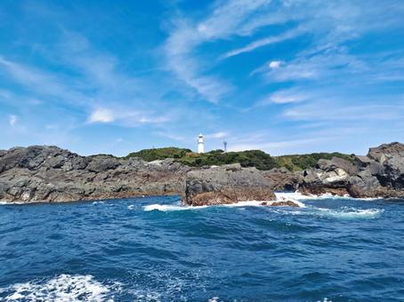 船上から見た潮岬の風景 船上から見た潮岬の風景の写真