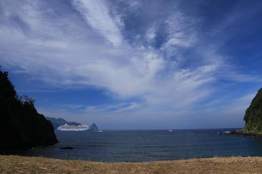豪華客船飛鳥Ⅱin松崎新港 豪華客船飛鳥Ⅱin松崎新港の写真