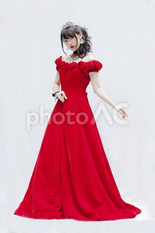 ウエディングドレスを着た女性　m051 20代,お姉さん,さわやかの写真素材