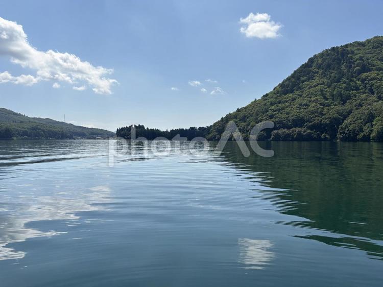 SUP　木崎湖　長野県大町市 sup,木崎湖,長野県の写真素材