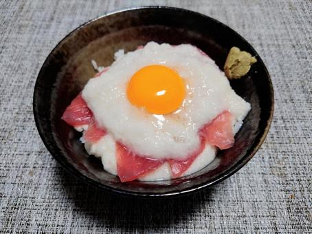 山かけ丼 山芋,とろろ,どんぶりの写真素材