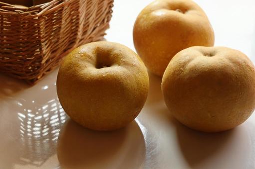 梨 梨 なし,秋のフルーツ,秋の味覚の写真素材