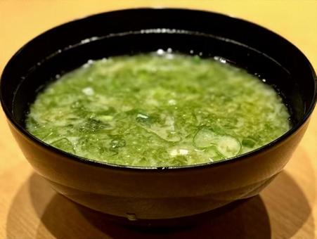 あおさのお味噌汁 あおさのお味噌汁の写真