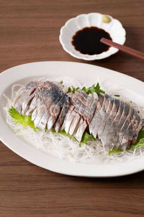 鯵の刺身（縦位置） 鯵,あじ,アジの写真素材