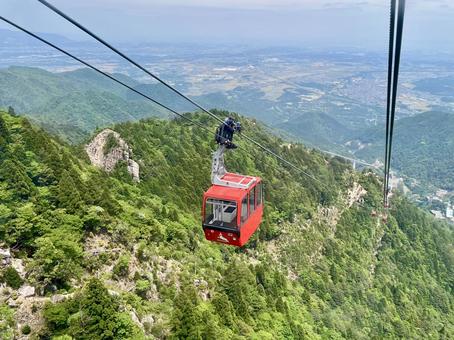 御在所岳ロープウェイ 御在所岳ロープウェイ ロープウェイ,乗り物,山の写真素材