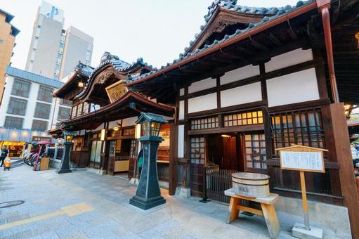 Photo, ehime prefecture, matsuyama, road after the hot springs, 