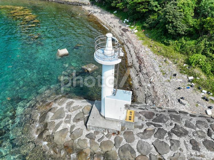 愛媛県愛南町　船越運河北口防波堤灯台 船越運河北口防波堤灯台,船越運河,運河の写真素材