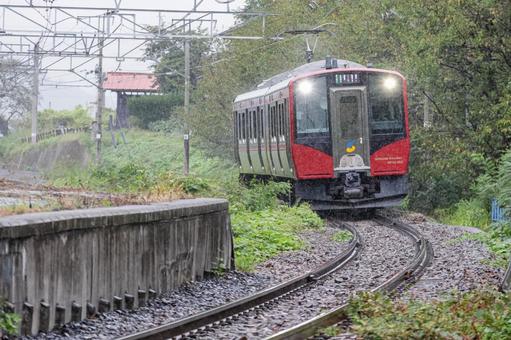 しなの鉄道 しなの鉄道,しなの色,滋野駅の写真素材