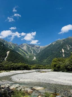 上高地の風景 上高地,自然,風景の写真素材