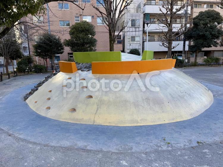 公園の複合遊具　滑り台他 階段,砂場,坂道の写真素材