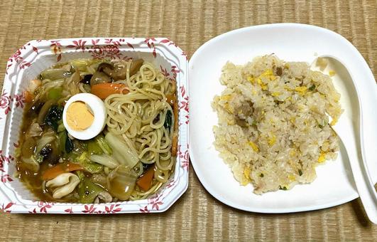 あんかけ焼きそば チャーハン ゆで卵 あんかけ焼きそば チャーハン ゆで卵 あんかけ焼きそば,ゆで卵,あんかけカタ焼きそばの写真素材