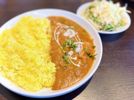 サフランライスのカレー サフランライスのカレーの写真
