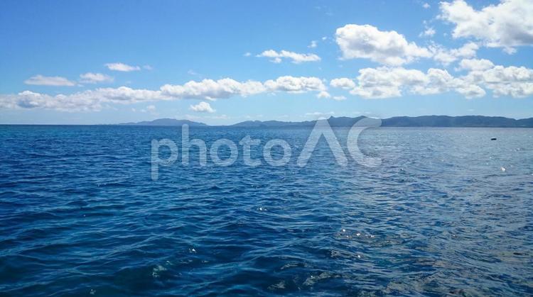 南の島の海 ビーチ,リゾート,海の写真素材