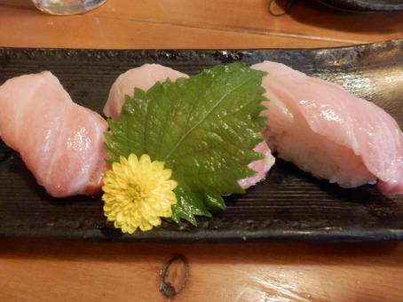 大トロに握り 大トロに握りの写真