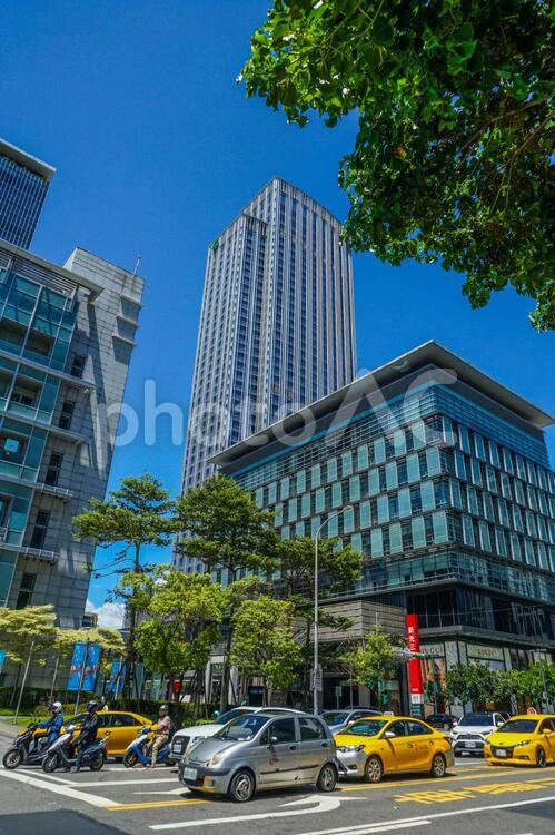 台湾・台北の街並みと青空 台湾,台北,青空の写真素材