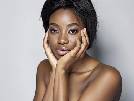 Realistic foreign woman AI generated image, foreigner, female, black man, JPG