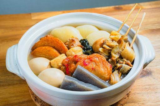 具だくさんのおでん おでん,鍋料理,大根の写真素材