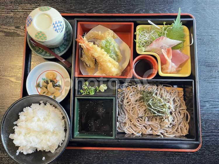 お食事 食事,日本食,和食の写真素材