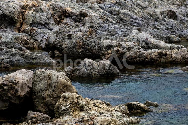 海岸の風景⑶ 海,磯,岩場の写真素材