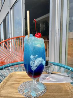 クリームソーダ クリームソーダの写真