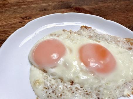目玉焼きを食べよう 02 目玉焼き,めだま焼き,料理の写真素材
