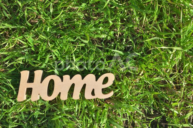 HOME　文字　マイホーム 住宅,幸せ,家庭の写真素材