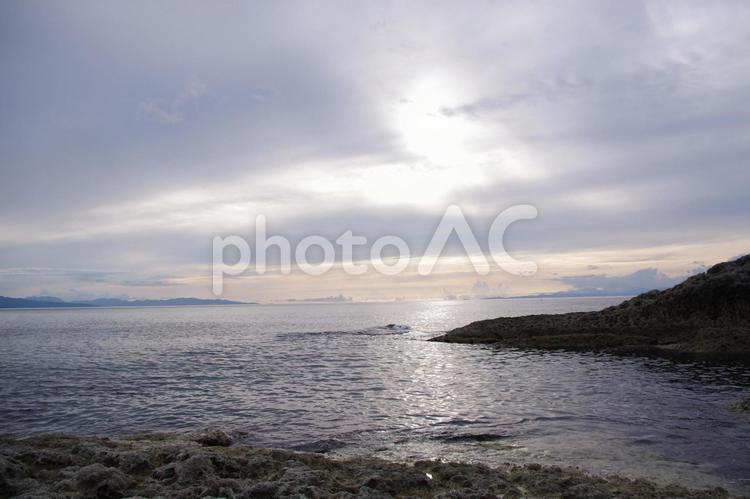 仏ヶ浦の海と岩場 仏ヶ浦,断崖,奇岩の写真素材
