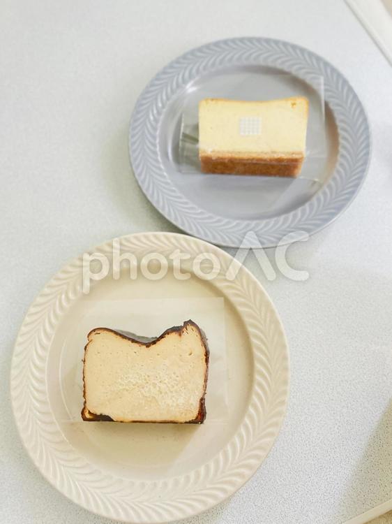 チーズケーキ　お皿　おうちカフェ チーズケーキ,おうちカフェ,デザートの写真素材
