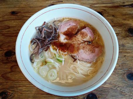 豚骨ラーメン 豚骨ラーメンの写真