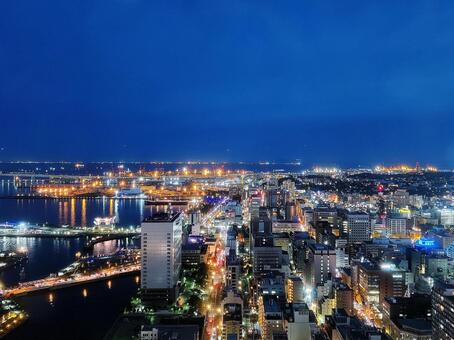 湾岸の夜景と都会の灯り 横浜,みなとみらい,夜景の写真素材