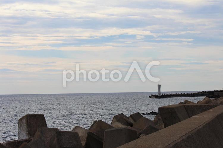越前海岸　灯台 風景,景色,日本海の写真素材