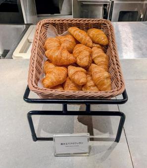 クロワッサン クロワッサン,パン,朝の写真素材