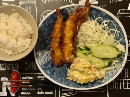 エビフライ ごはん,ご飯,食事の写真素材