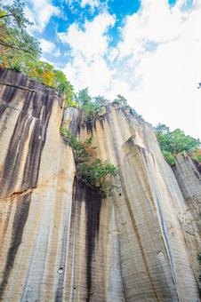 山形県　瓜割石庭公園（石切場）の風景 瓜割石庭公園,瓜割石庭公園（石切場）,石切場の写真素材