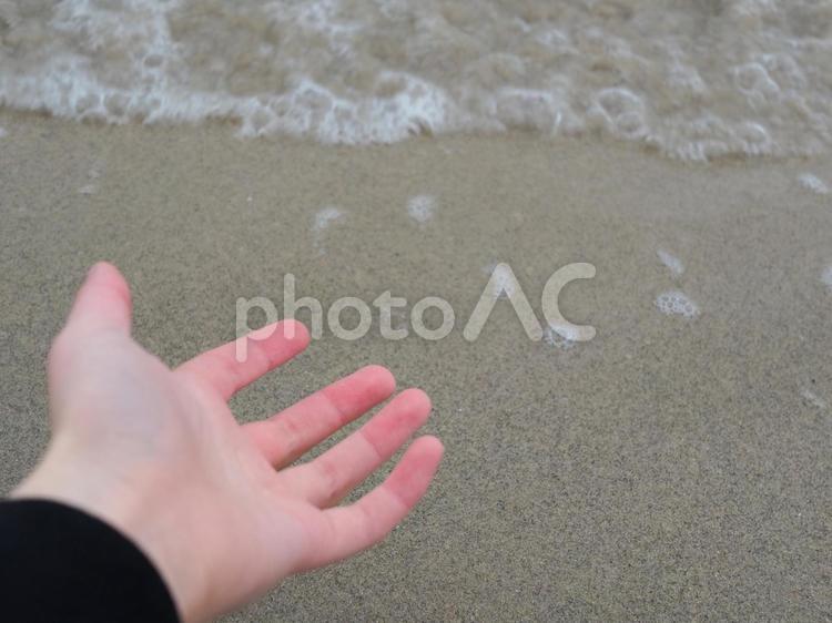 海と手　サステナブルイメージ 海,手,地球の写真素材