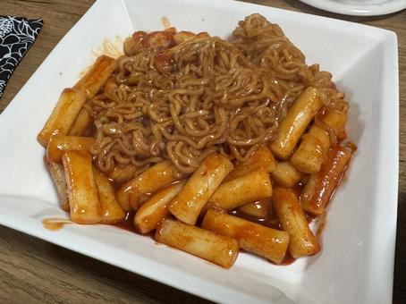 ラッポギ ラッポギ ラッポッキ,トッポッキ,韓国料理の写真素材