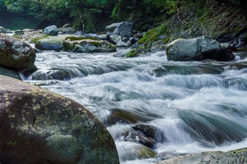 Mountain stream, JPG Mountain stream, JPG