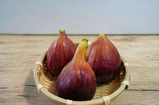 甘く熟したイチジク 甘く熟したイチジク いちじく,無花果,果物の写真素材