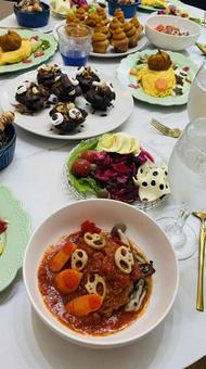 ハロウィンパーティーの家ごはん縦向き かぼちゃ,料理,ハロウィーンの写真素材