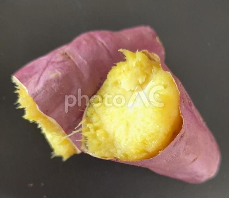 R7.03.19  焼き芋紅はるかの昼食 昼食,さつまいも,サツマイモの写真素材